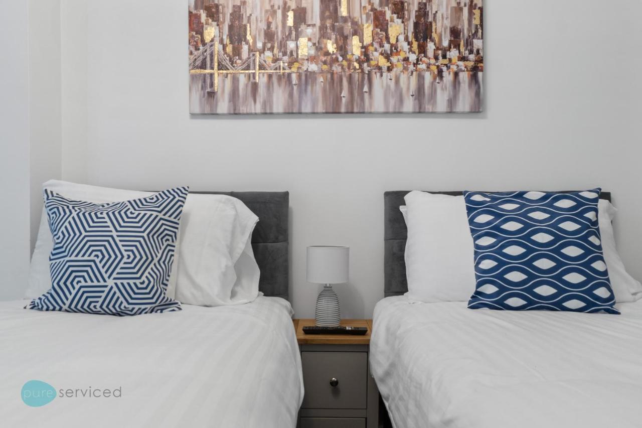 4 Bed - Smeatons By Pureserviced Holiday home Plymouth