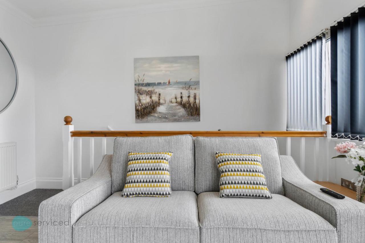 Holiday home 4 Bed - Smeatons By Pureserviced